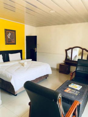 Kasbek Lodge and Tours Olympia